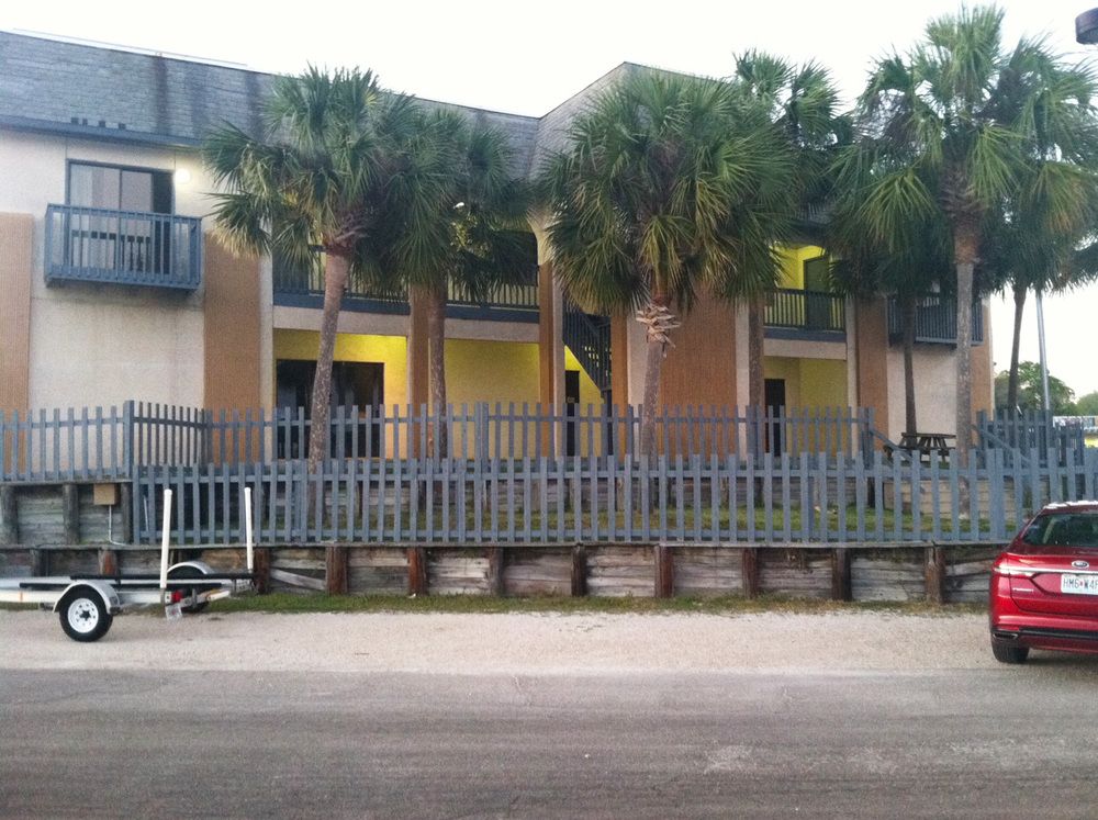 Moorings Marina at Carrabelle: 1000 US Hwy 98, Carrabelle, FL 32322